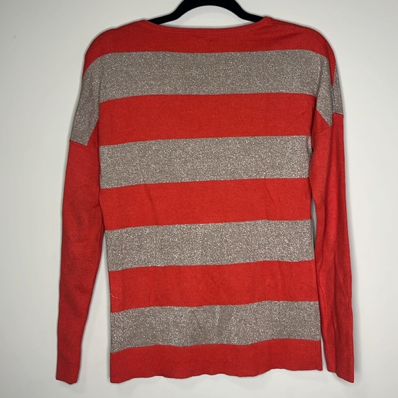 BANANA REPUBLIC SWEATER - Picture 2 of 3